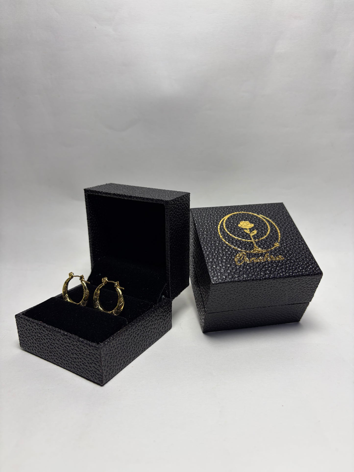 Snake hoops