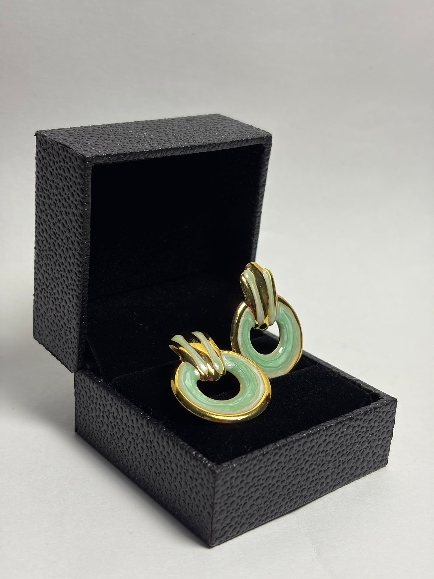 ORBIT SAGE STUDS