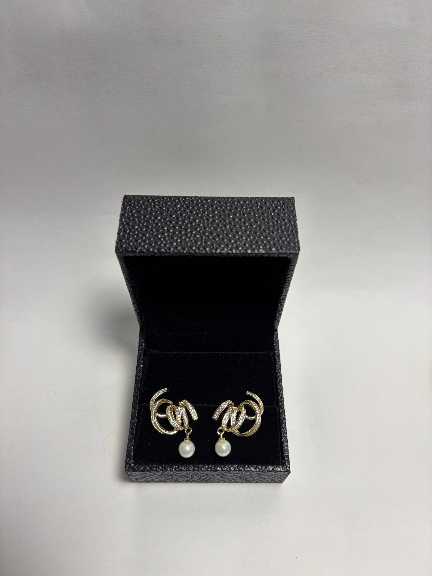 The Swirl Earings