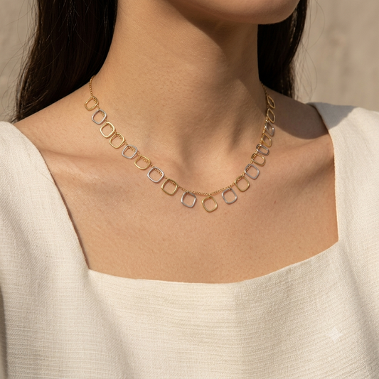 The frame necklace